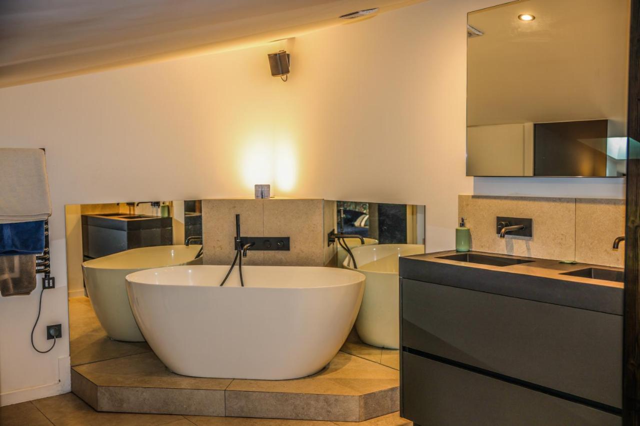 Casa Jungle ! Superb Duplex Apartment, Place Des Lices ! Saint Tropez Exteriér fotografie