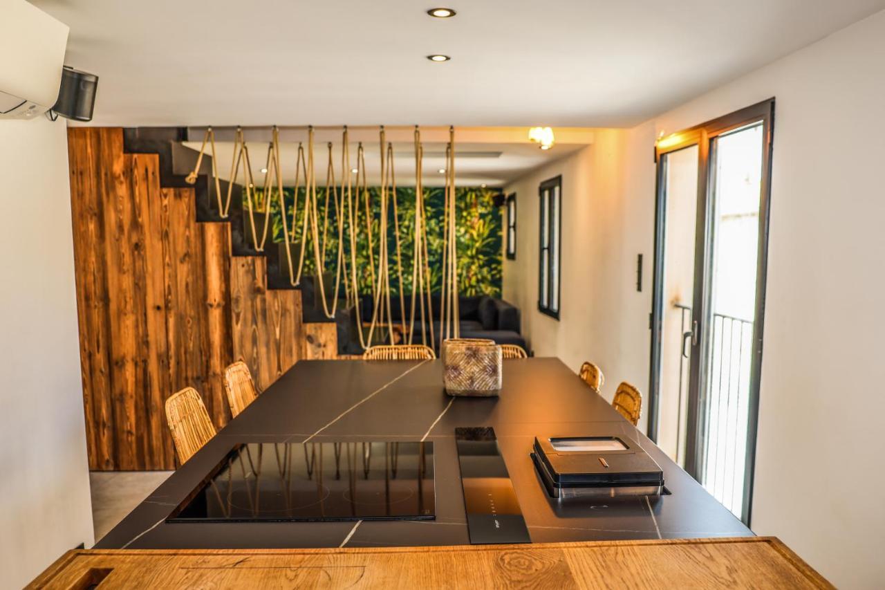 Casa Jungle ! Superb Duplex Apartment, Place Des Lices ! Saint Tropez Exteriér fotografie