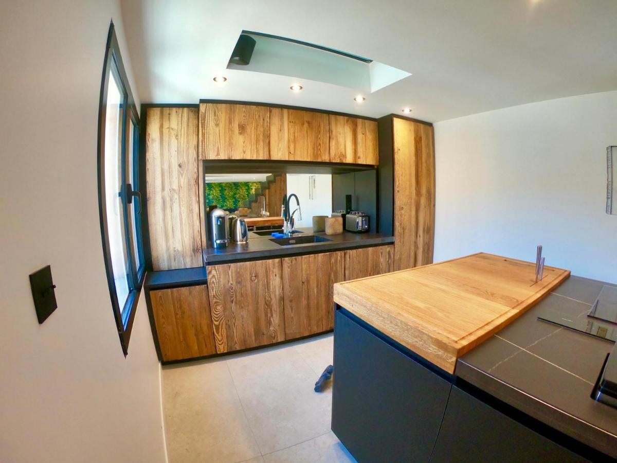 Casa Jungle ! Superb Duplex Apartment, Place Des Lices ! Saint Tropez Exteriér fotografie